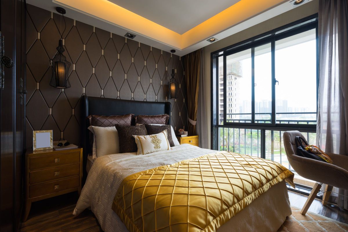 Golden, Lush Bedroom Decor