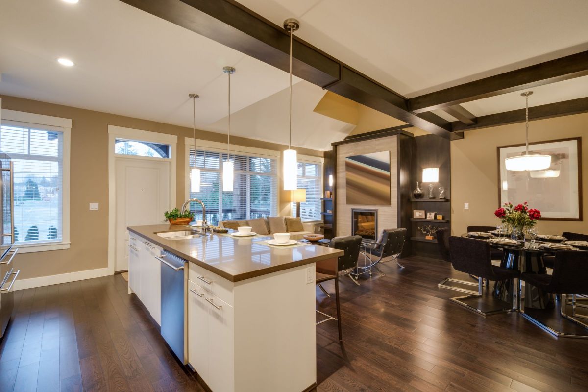 Kitchen, Living Room and Dining Room area with Home Entertainment 