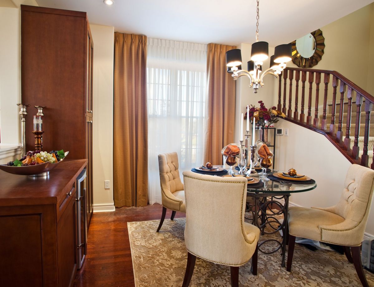 Fancy Dining Room Staircase