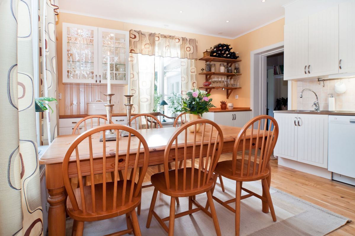 Rustic Style Family Kitchen