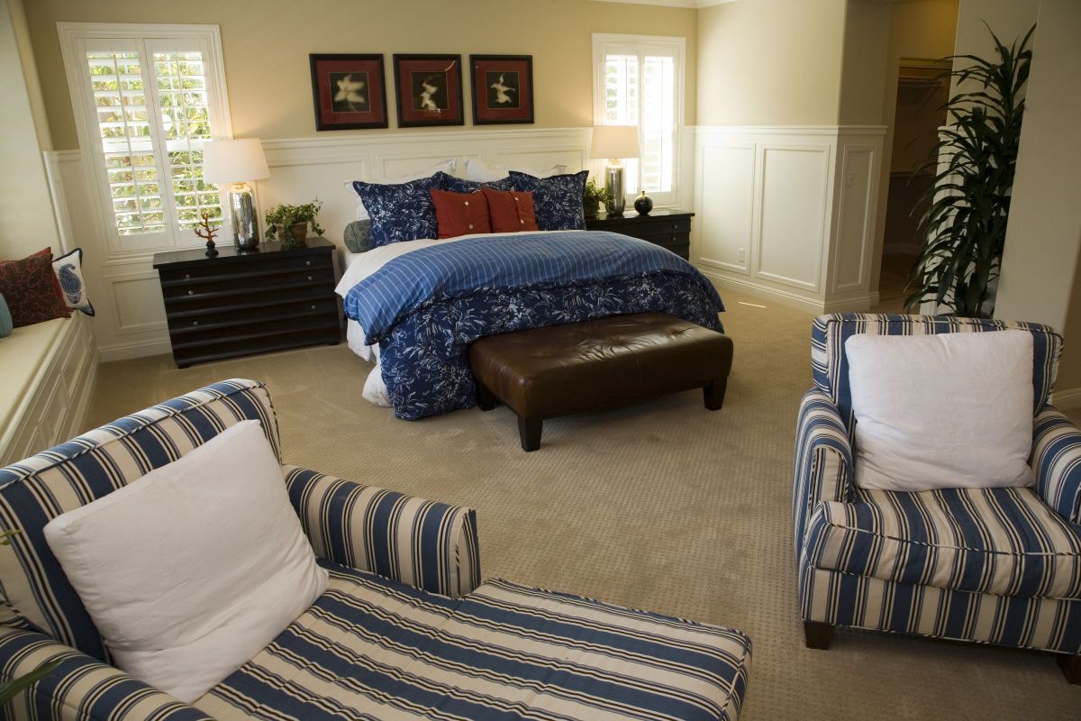 Living Space and Bedroom in One