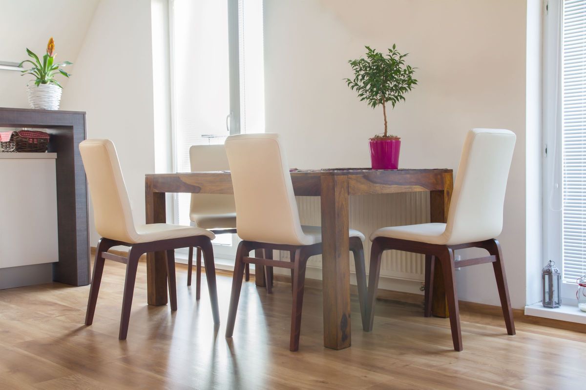 Plain Simple Design for a Kitchen Dining Table