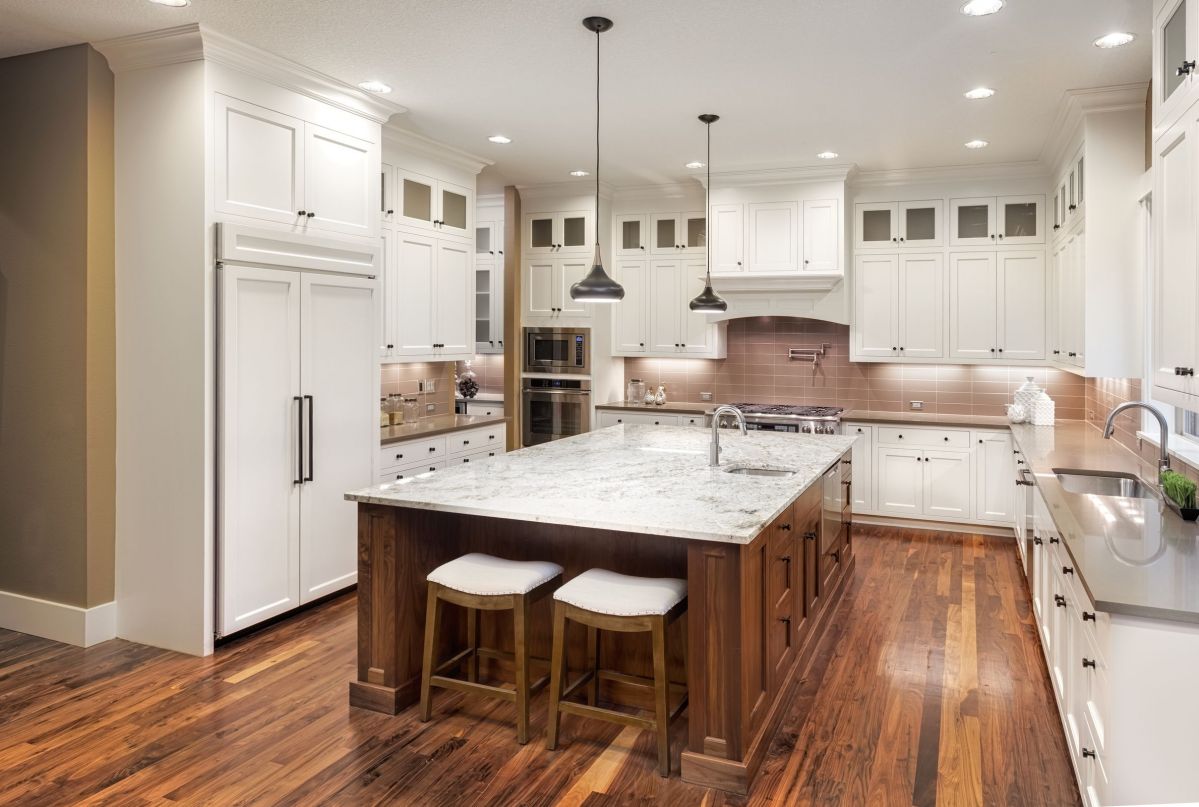 Compact, Efficient Kitchen Spacing