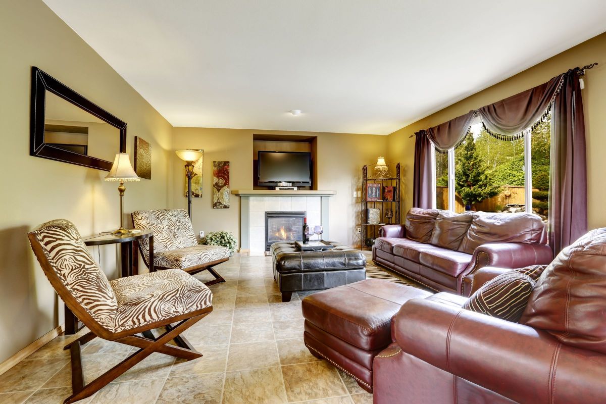 Stylish, Graceful Interior Design for a Living Room 