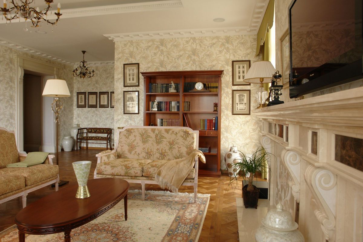 Golden Living Room Furnishing Options
