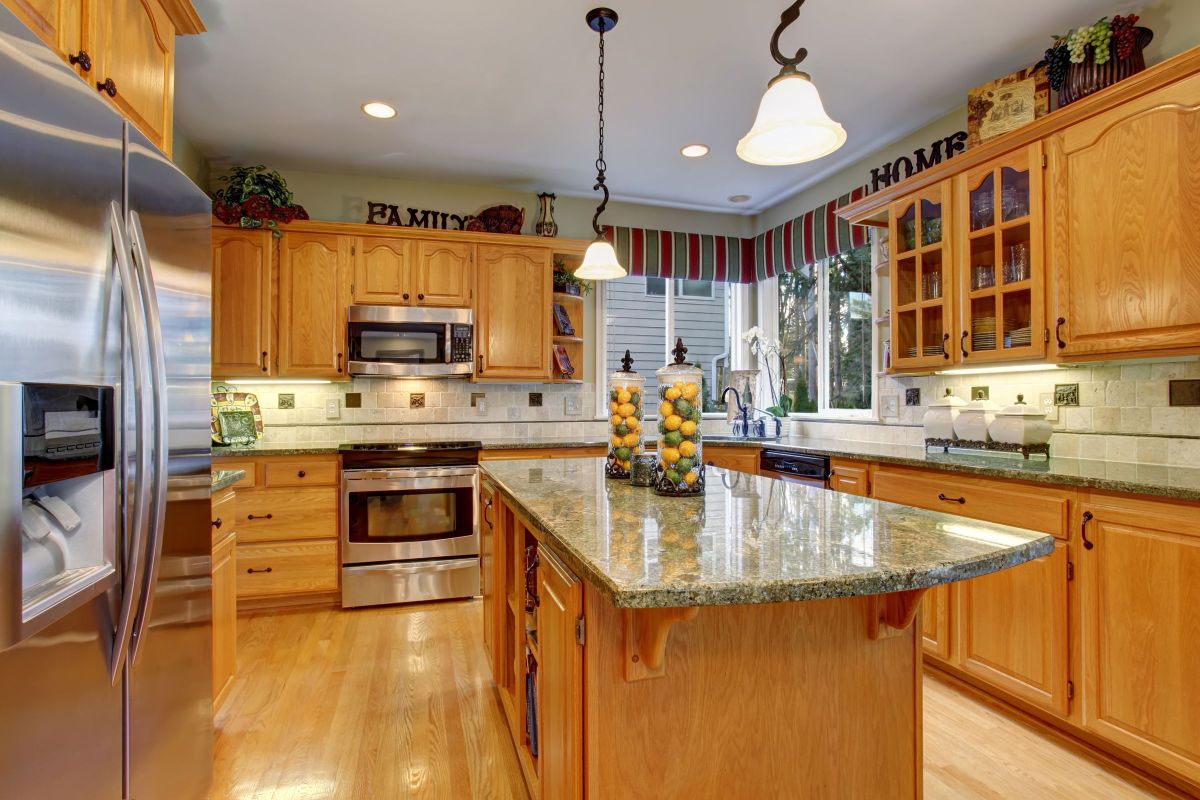 Total Custom Kitchen Woodwork Cabinets