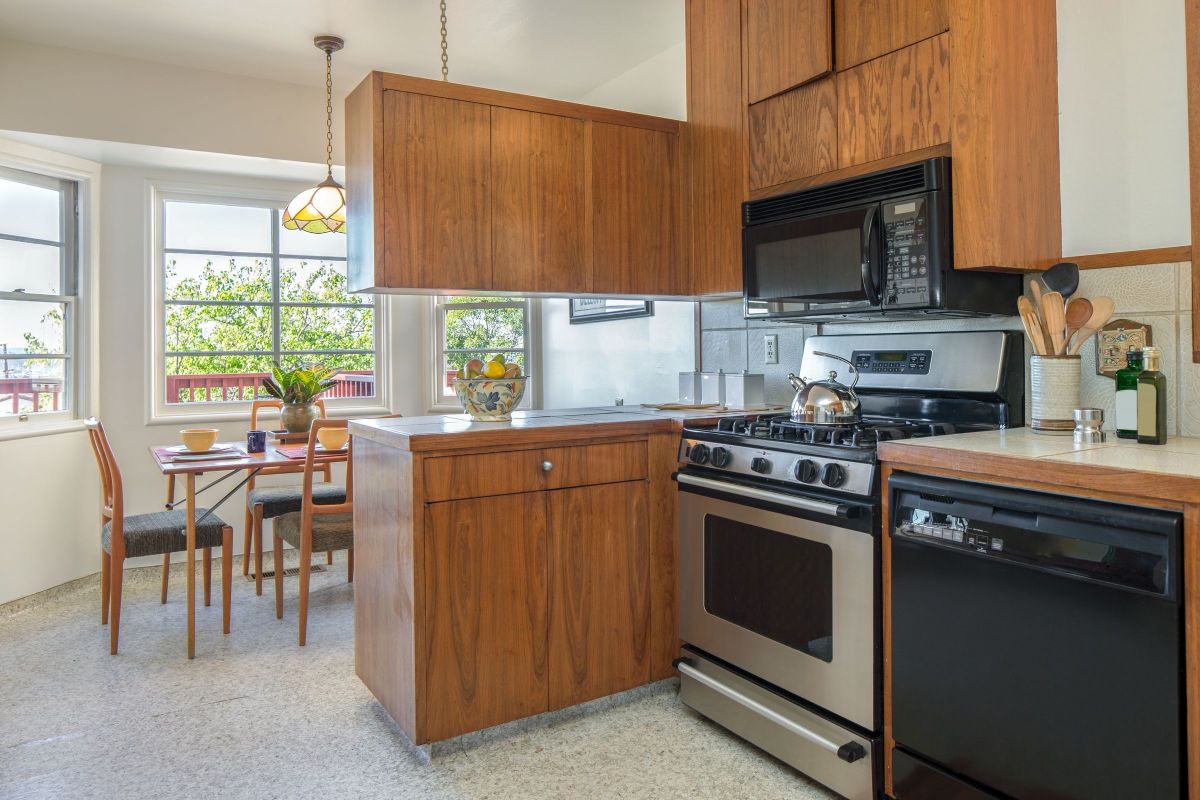 Modern Kitchen Cabinet Design