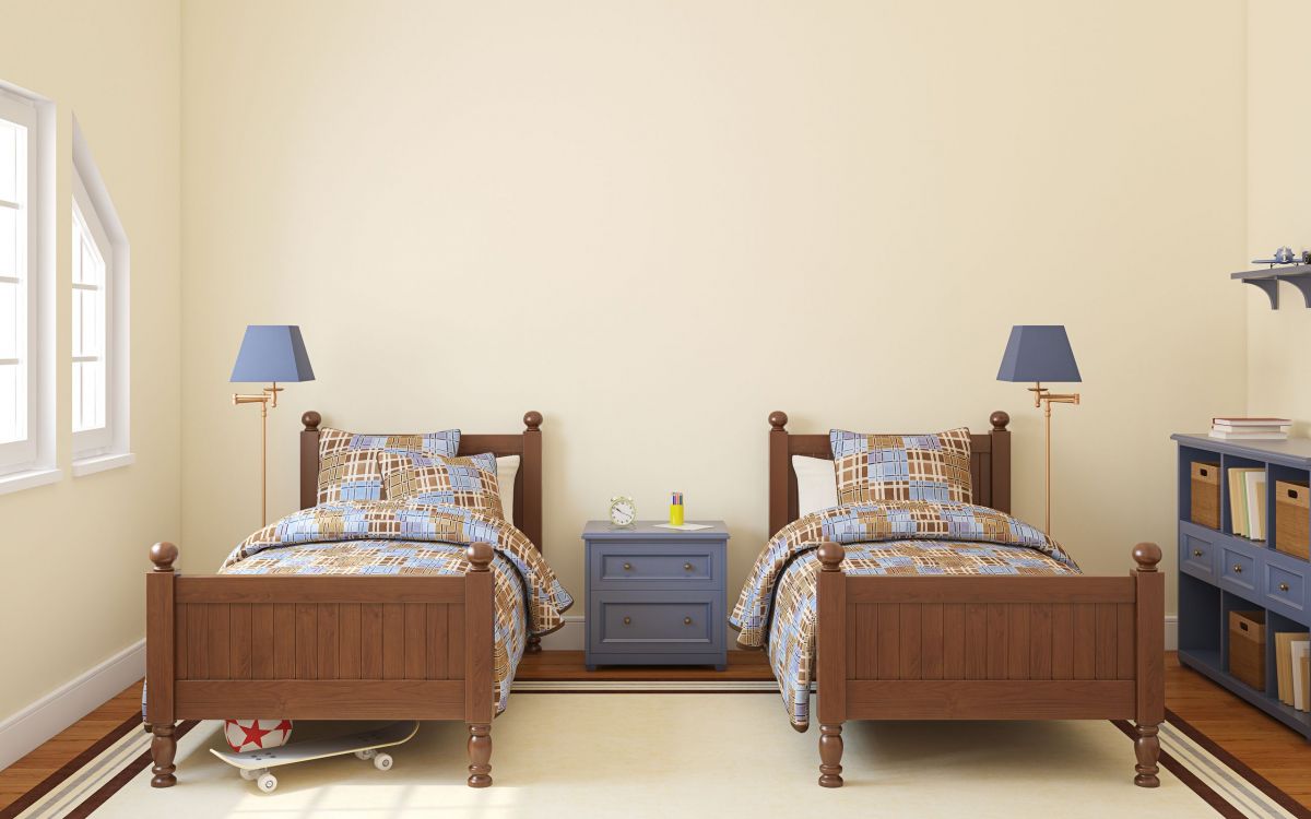 Kid's room with Double Bed Features