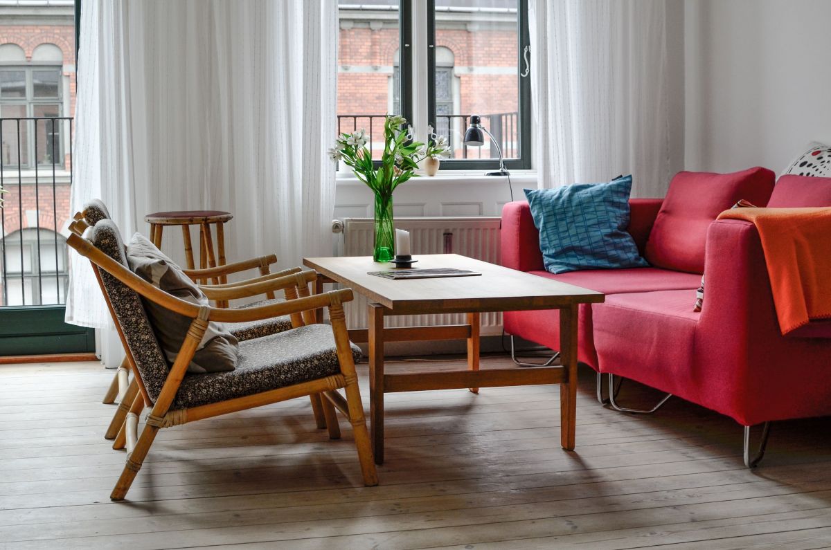 Relaxed, Casual Environment for a Living Room