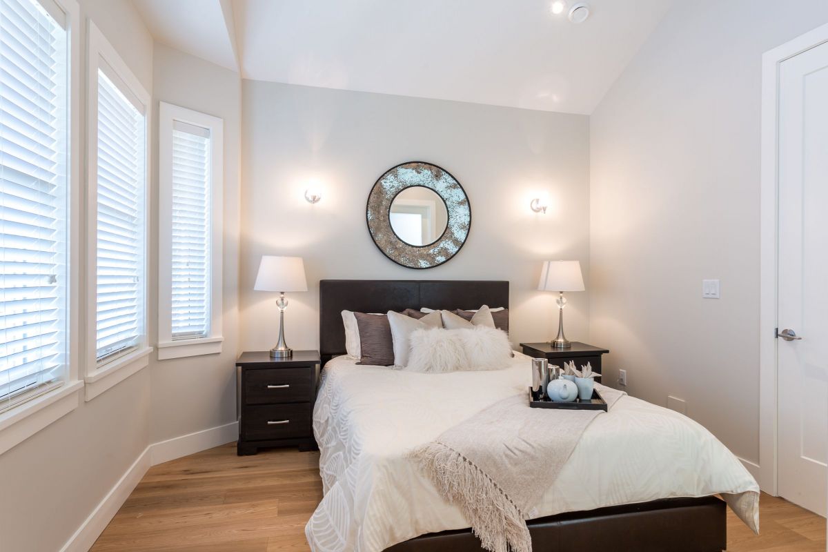 White Bedroom Design with Colorful Blue Options