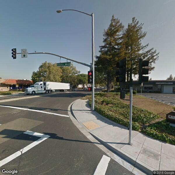 Mid-Valley Garage