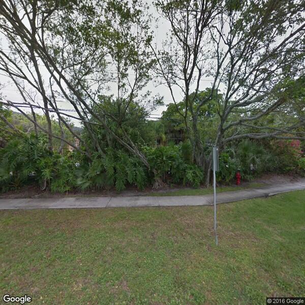 Windward Lakes Condominiums