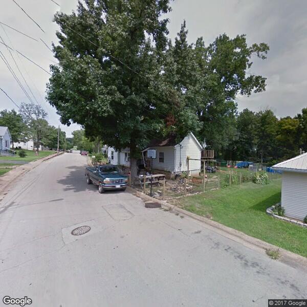 Edmond's Quick Trim, LLC
