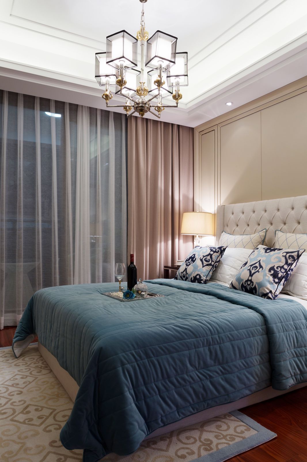 Fancy, Classy, Hotel Style Guest Room