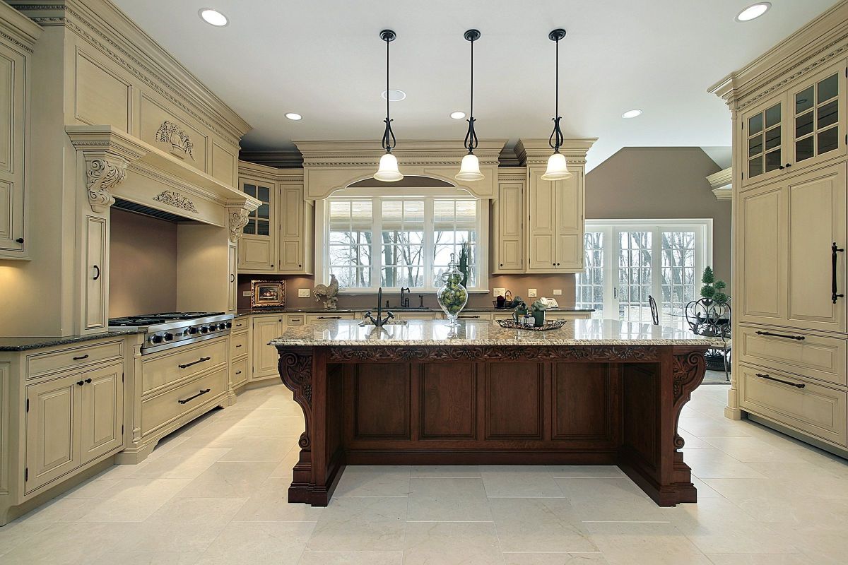 Gorgeous, Robust  Mohogony Kitchen Table