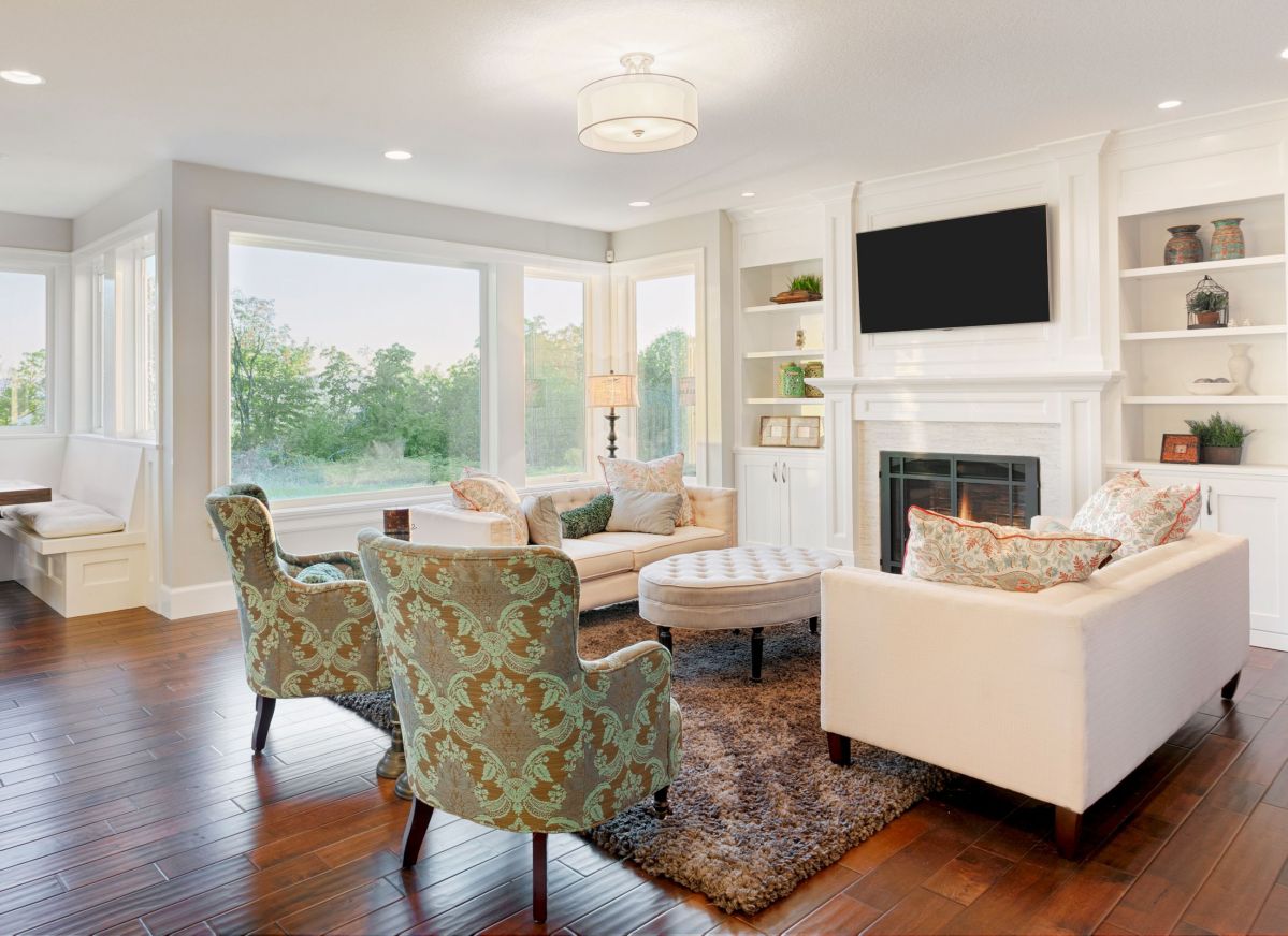 Sophisticated Living Room Fireplace Mantle