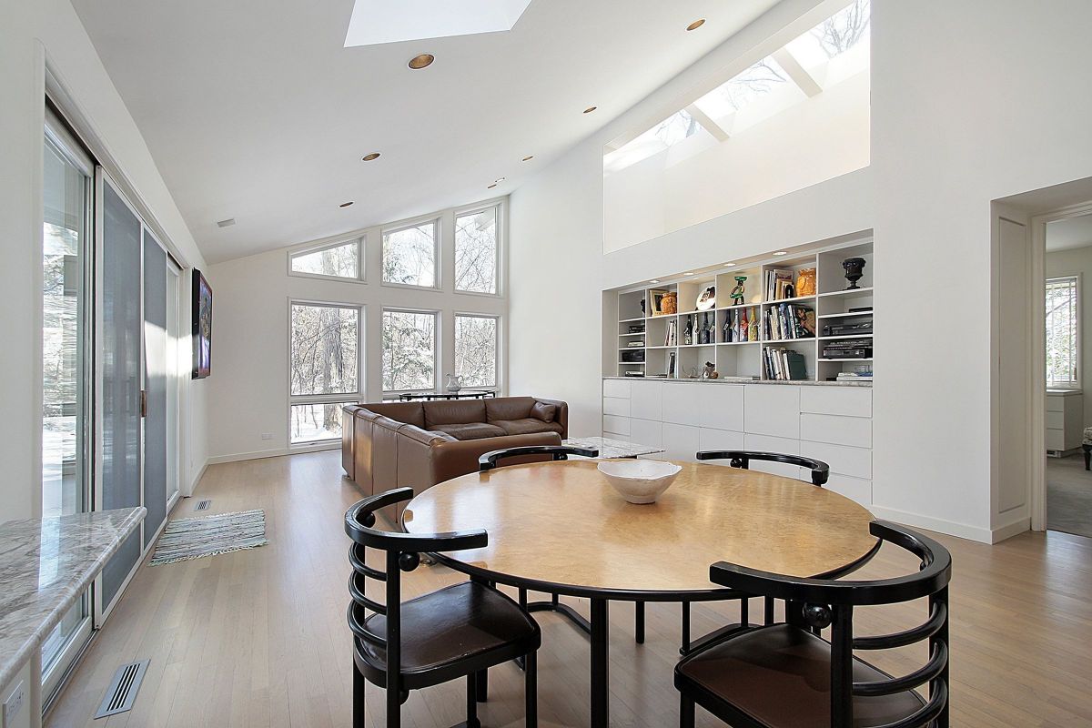 Contemporary Dining Setup