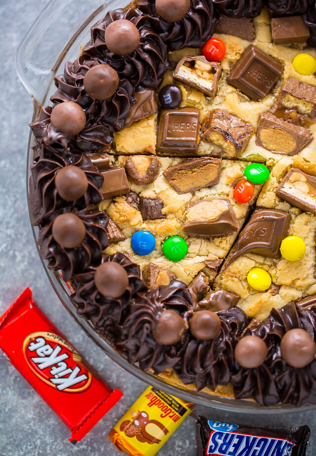 Halloween Candy Cookie Cake