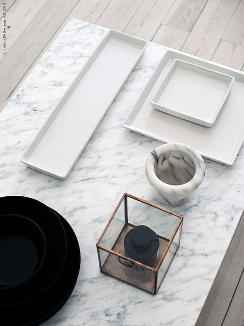 Make the living room more elegant with a gorgeous marble coffee table.