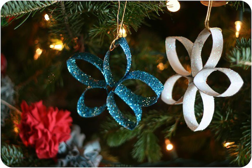 Paper Towel Stars - Easy DIY Christmas Ornaments