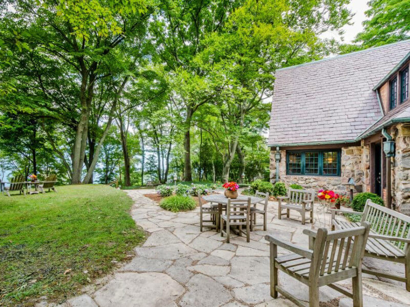 How to Get the Best Hardscaping for Your Home