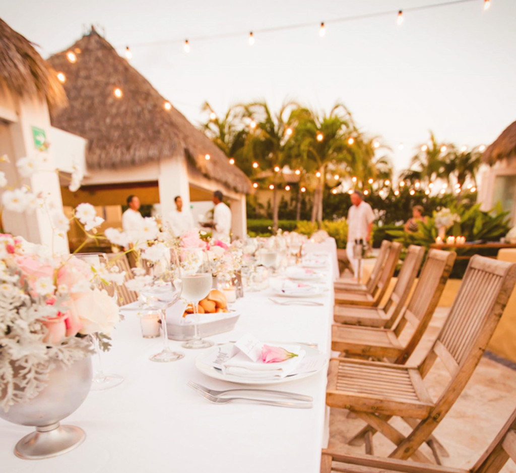 The Coolest DIY Beach Wedding Decorations